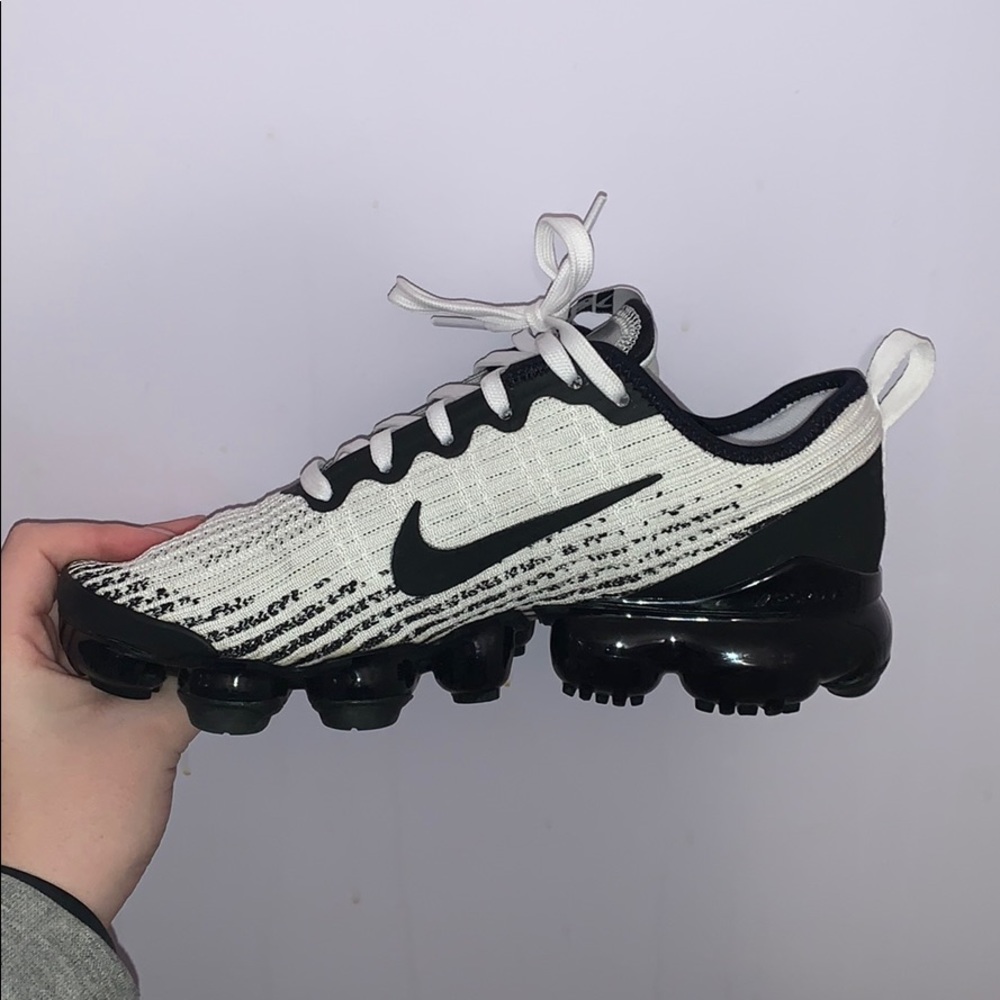 nike vapor maxes y 5.5 w 7.5